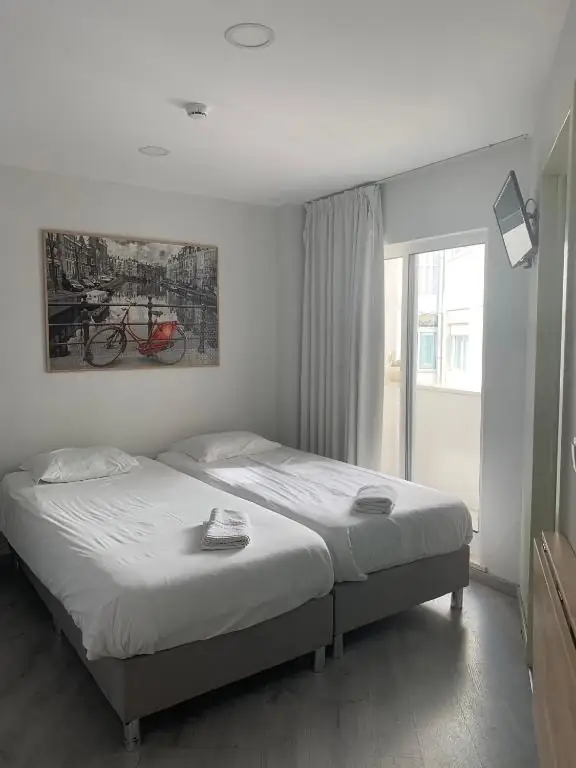 Bike Suite interior
